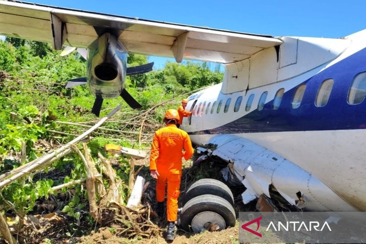 Basarnas pastikan seluruh penumpang Trigana Air PK YSP ATR sudah dilarikan ke RS