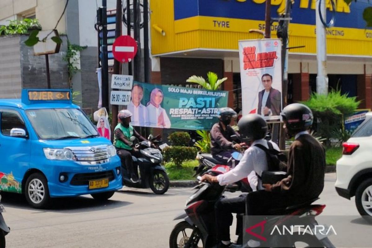 Bawaslu  Surakarta sebut penertiban baliho jika melanggar aturan