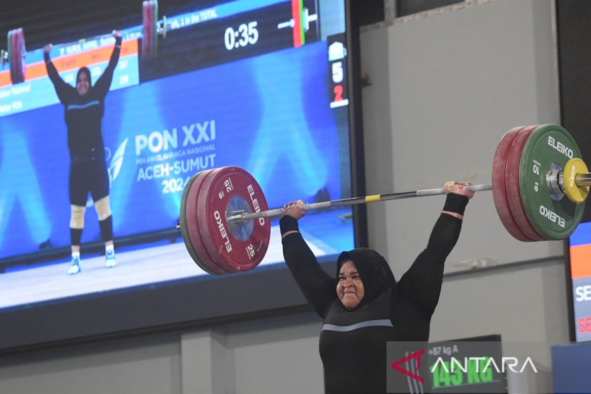 Nurul Akmal pertahankan emas angkat besi kelas +87 kg putri