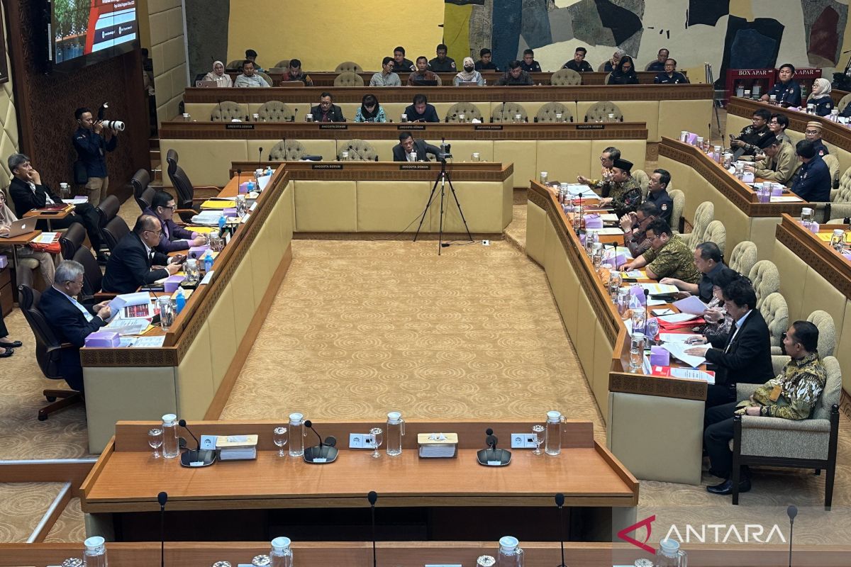 Ketua Komisi II DPR minta KPU jelaskan penggunaan anggaran Pemilu 2024