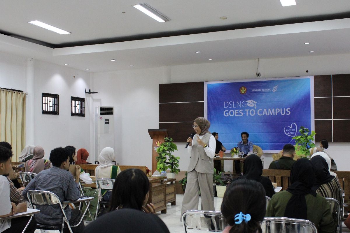 DSLNG goes to campus Tadulako Palu, beri materi penanganan krisis komunikasi dan pembicara publik