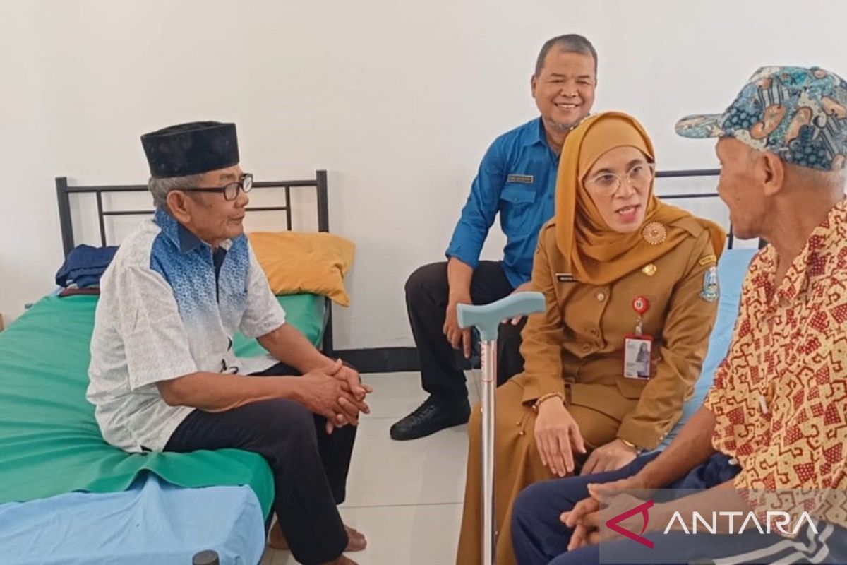 Pemprov Jatim dan Kota Madiun kerja sama pengelolaan Pondok Lansia