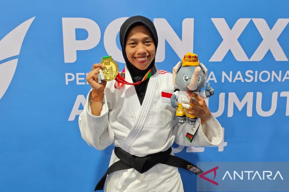 Shifa Aulia persembahkan medali emas judo untuk ibunda