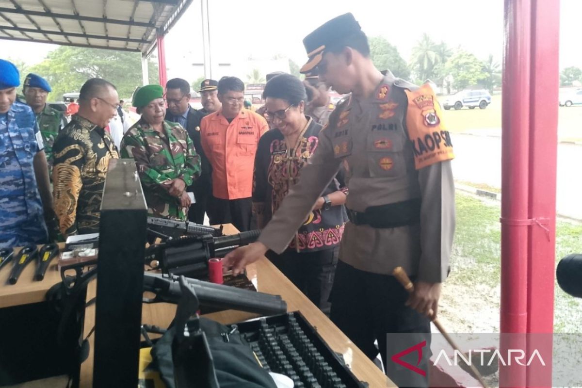 Polres Biak tempatkan 20 personel pengamanan jaga kantor KPU-Bawaslu