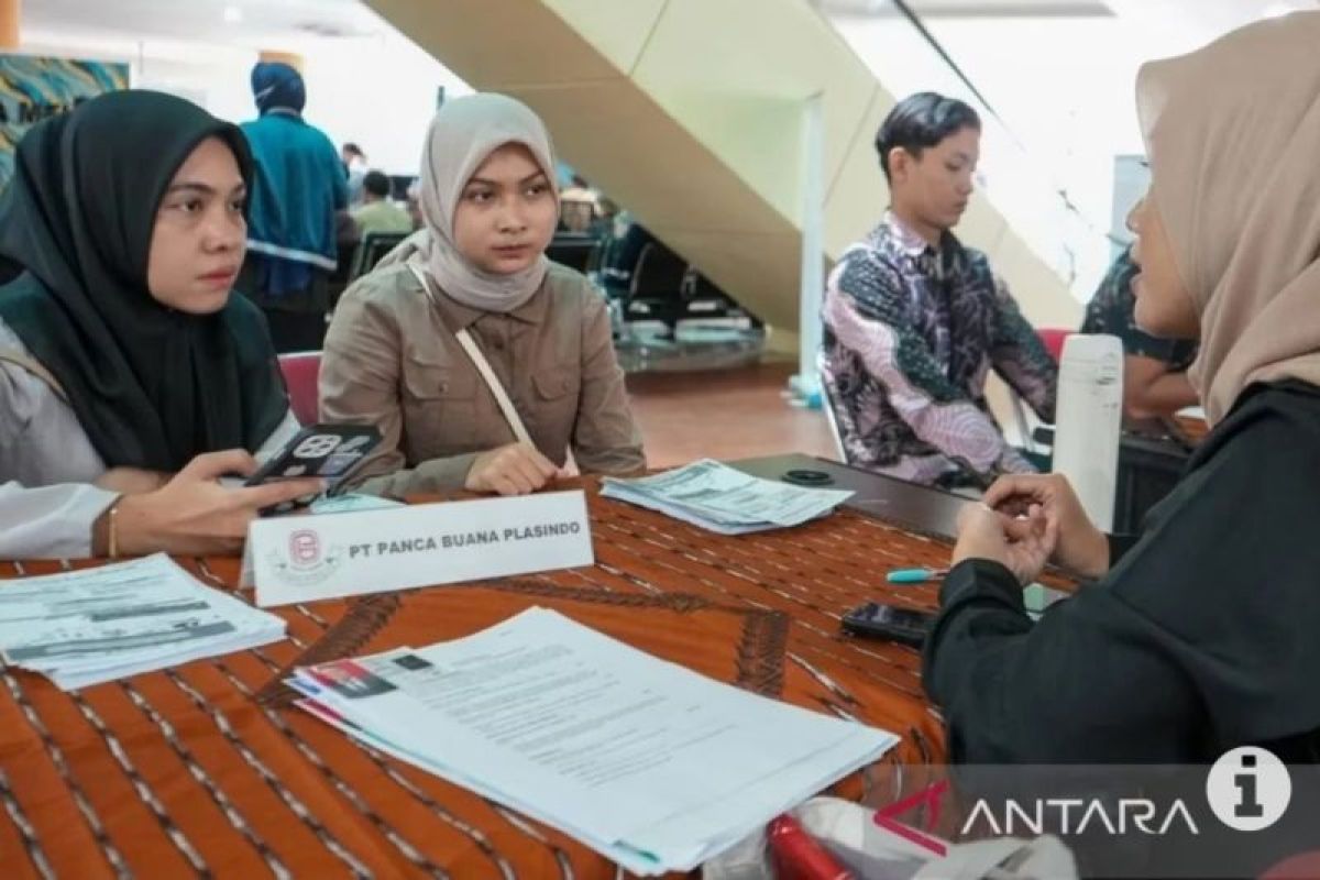 Job fair mini Disnaker Kota Medan  tempatkan 2.177 tenaga kerja