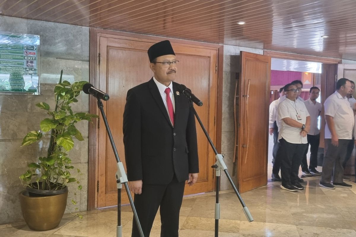 Gus Ipul resmi jabat sebagai Mensos siap tingkatkan tata kelola DTKS