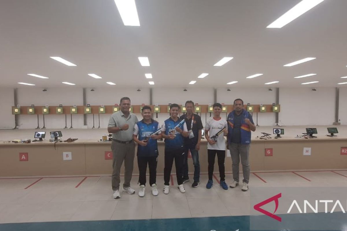 Menembak- Jateng borong dua medali di nomor 10m Air pistol men