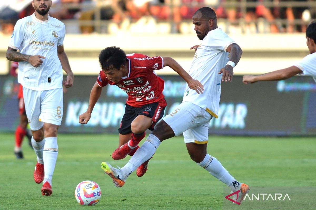 Arema FC berambisi curi poin ketika jumpa Bali United