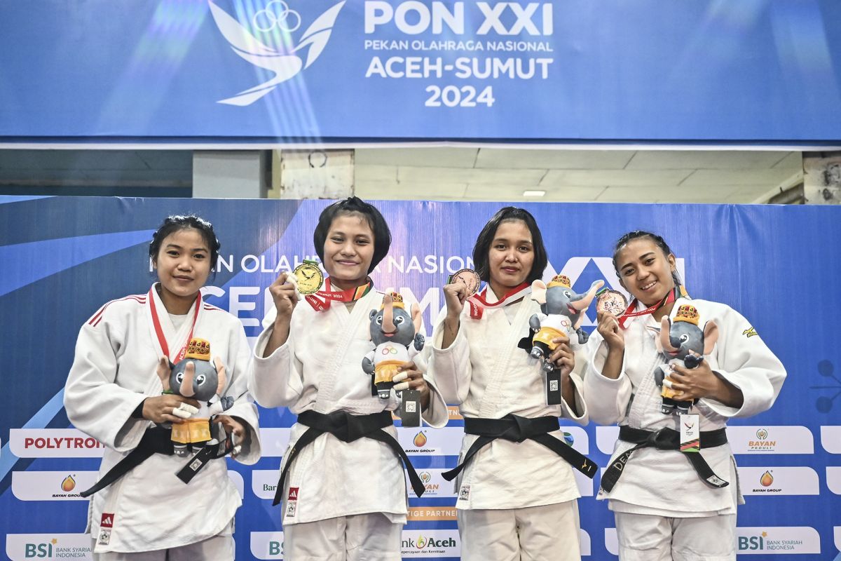 PON XXI Aceh-Sumut: Dinny Febriany raih emas -57 kg judo putri