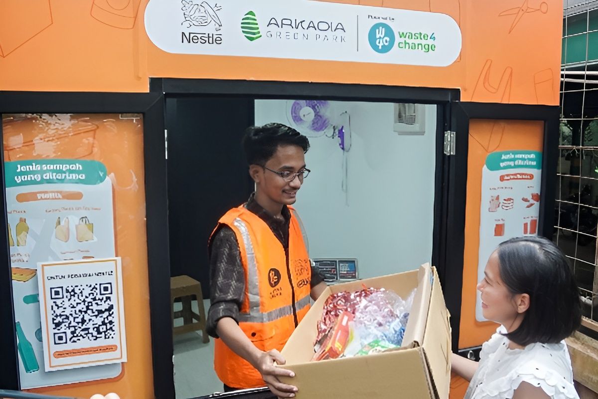 Nestle Indonesia bersama Waste4Change luncurkan program Waste Dropbox