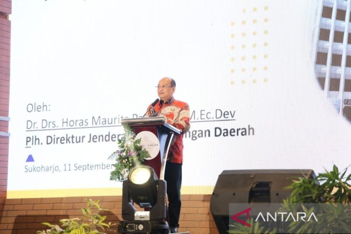 Kemendagri dorong pemda tingkatkan PAD guna wujudkan Indonesia Emas