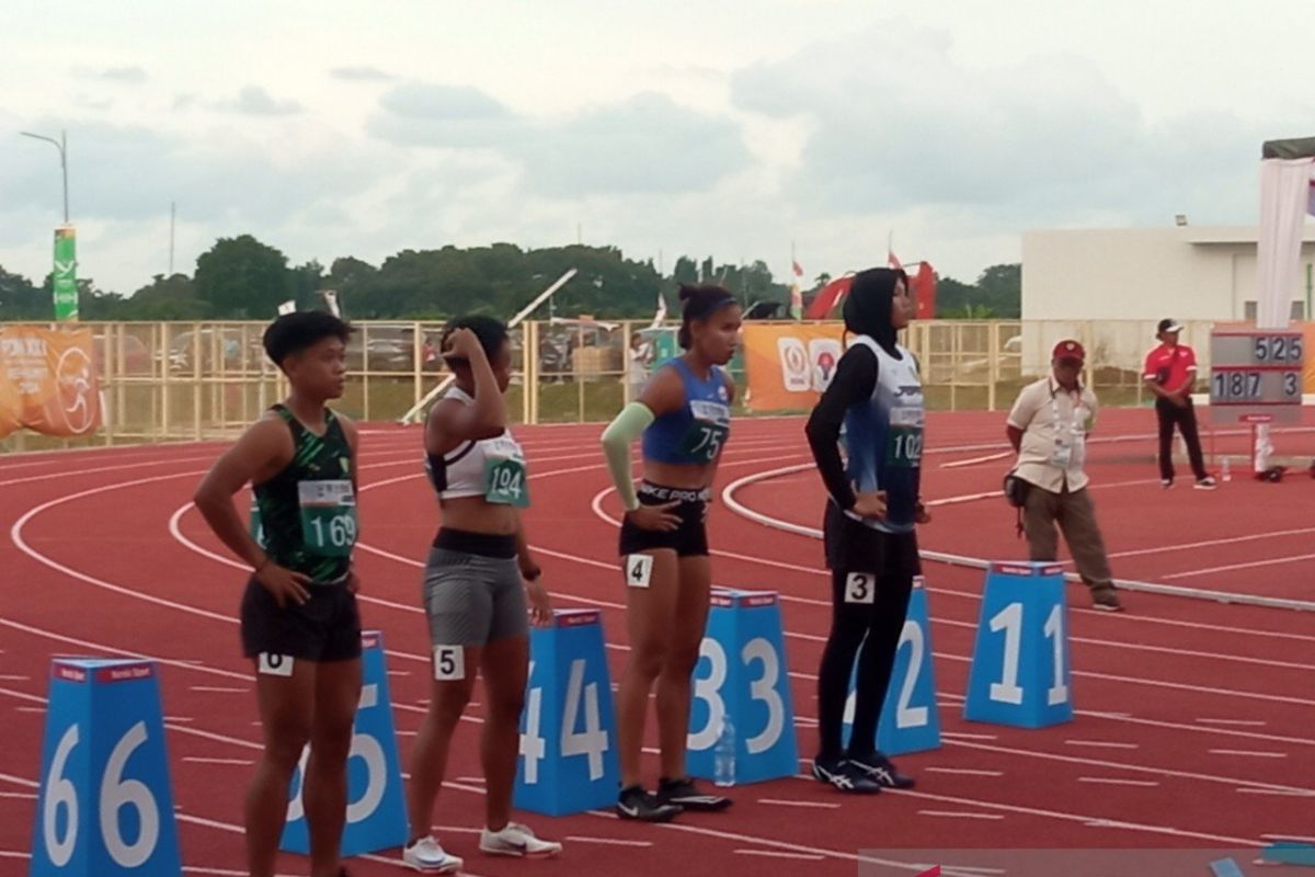 Lari 100 meter gawang putri PON, Dina Aulia pecahkan rekor nasional putri