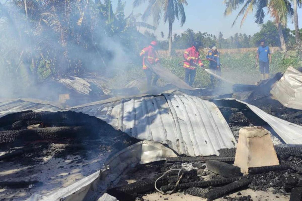 Kebakaran rumah panggung di Sumbawa diduga karena api kompor gas