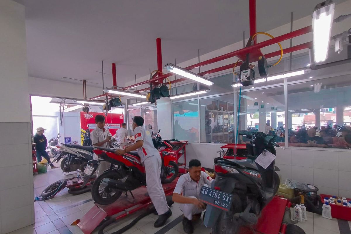 Service motor di AHASS Kalbar berkesempatan dapat Honda Stylo 160