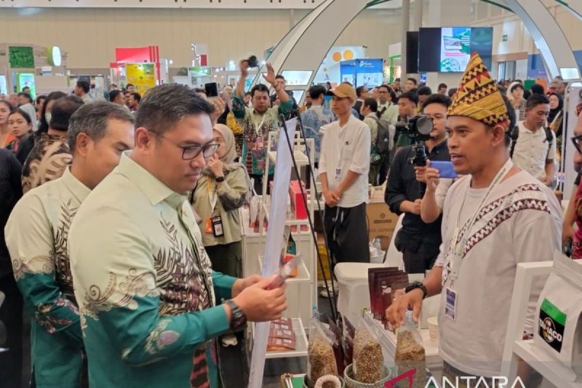 Wamentan ingin komoditas perkebunan jadi juara di perdagangan dunia