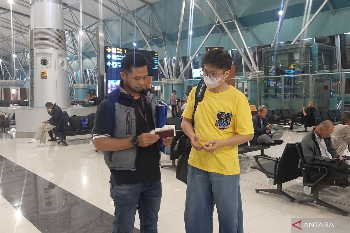 Imigrasi deportasi dan tangkal WNA China eks warga binaan Lapas Garut