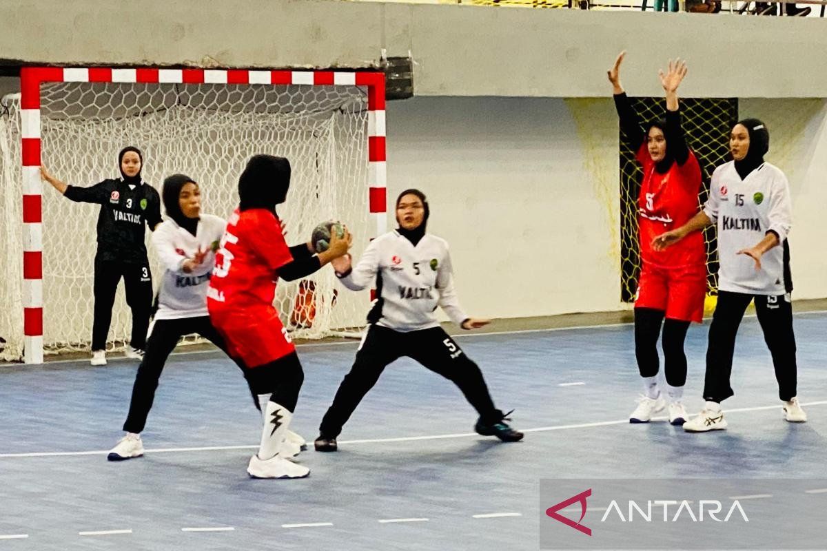 Bola tangan putri Riau tersingkir oleh Kaltim 47