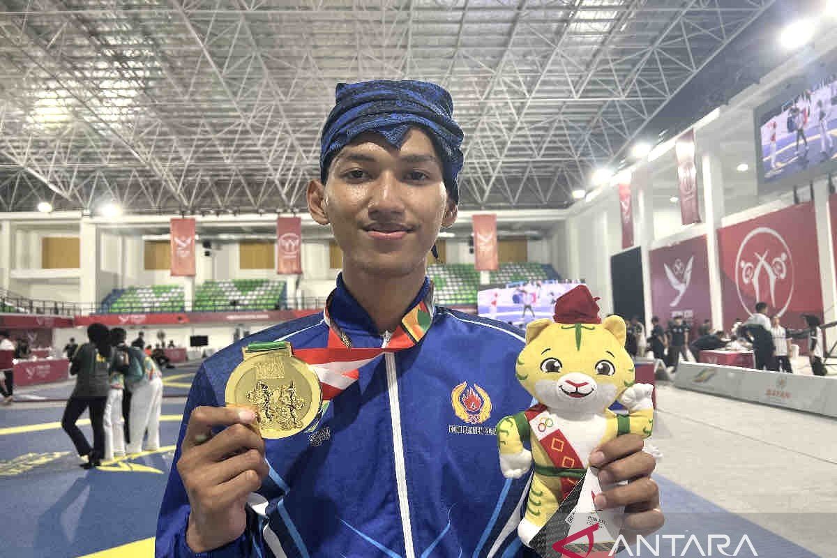 Taekwondo - Arya Danu akhiri penantian 20 tahun Banten dapatkan emas