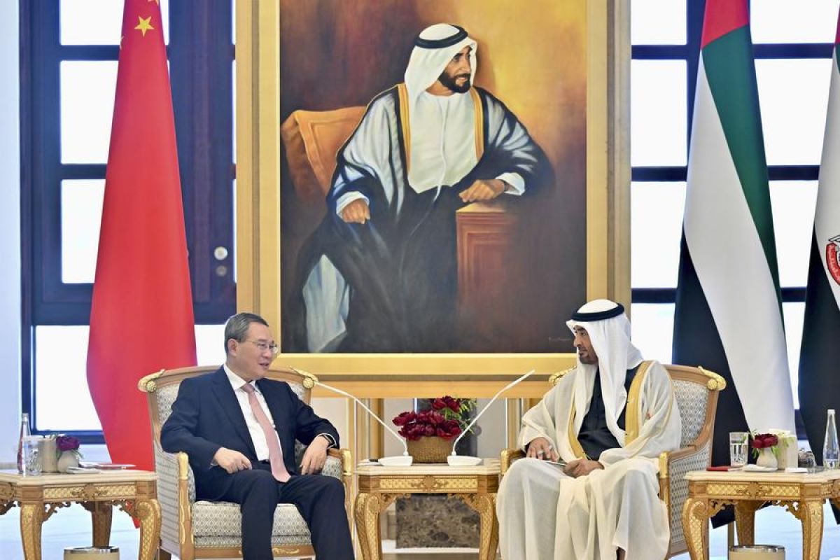 PM Li Qiang sebut China perluas perdagangan dan kerja sama dengan UAE