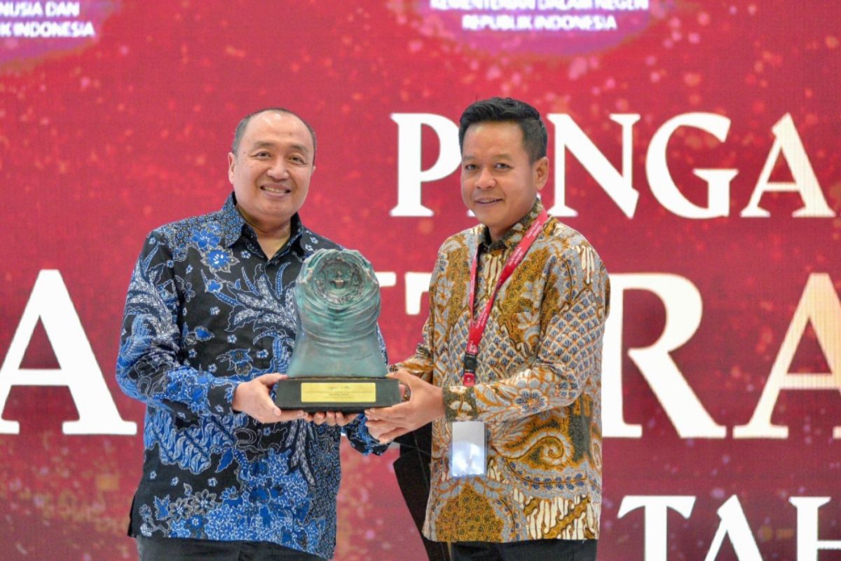 Rektor USU raih penghargaan Paritrana Awards 2024 dari Wapres Ma'ruf Amin