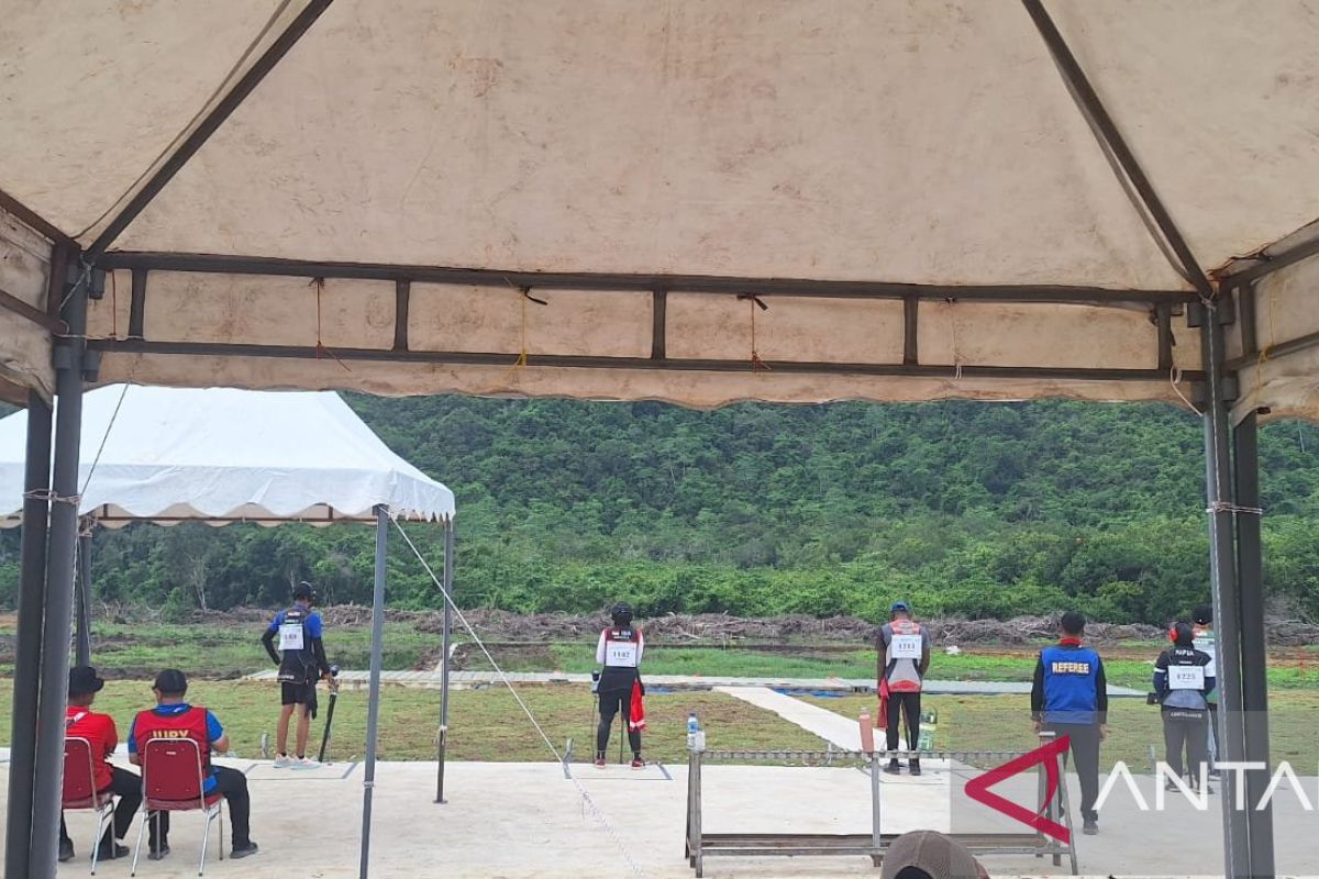 Menembak - Papua borong emas dan perak  di nomor trap mixed team