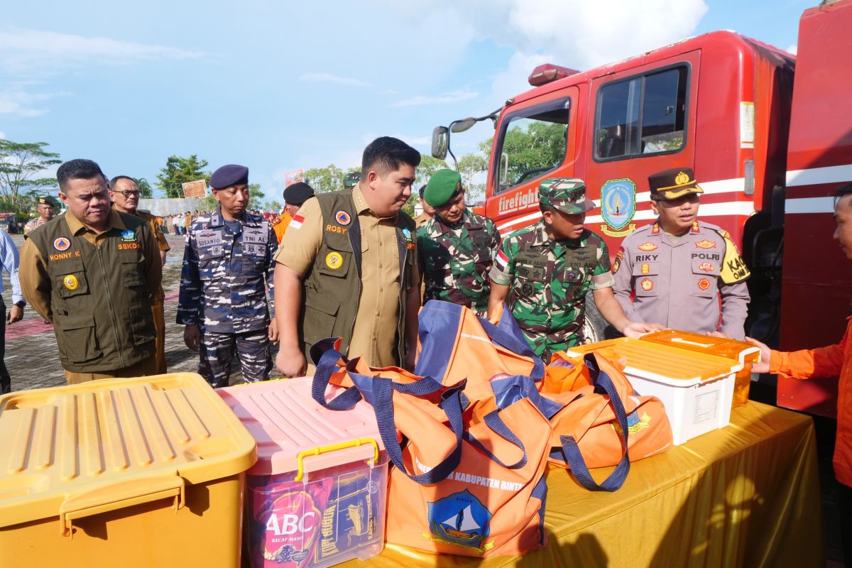 Bupati Bintan instruksikan penyaluran bantuan korban angin kencang