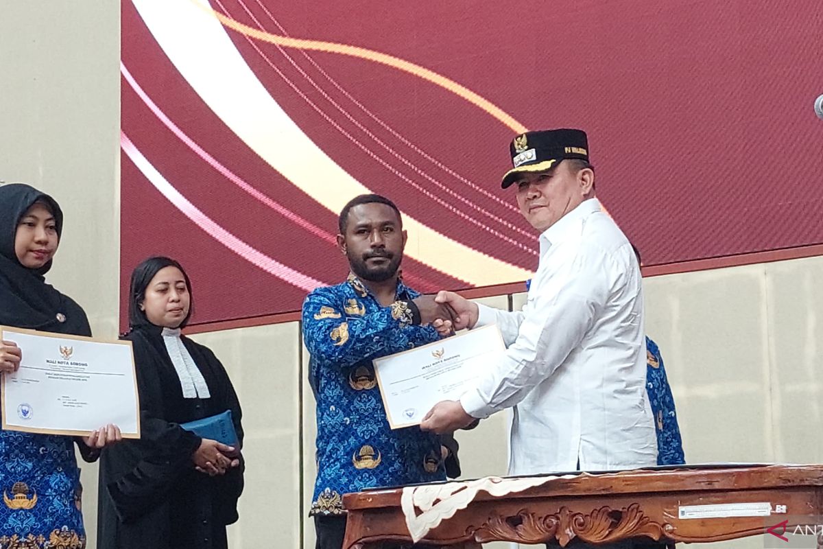 202 ASN Kota Sorong formasi 2018 terima SK pengangkatan