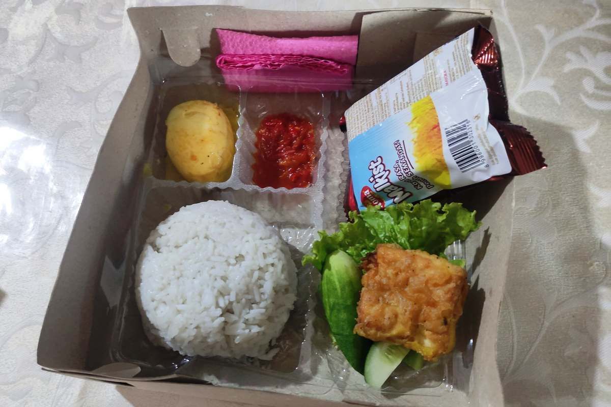 Kontingen PON di Aceh Barat keluhkan makanan tidak layak dan bikin sakit perut