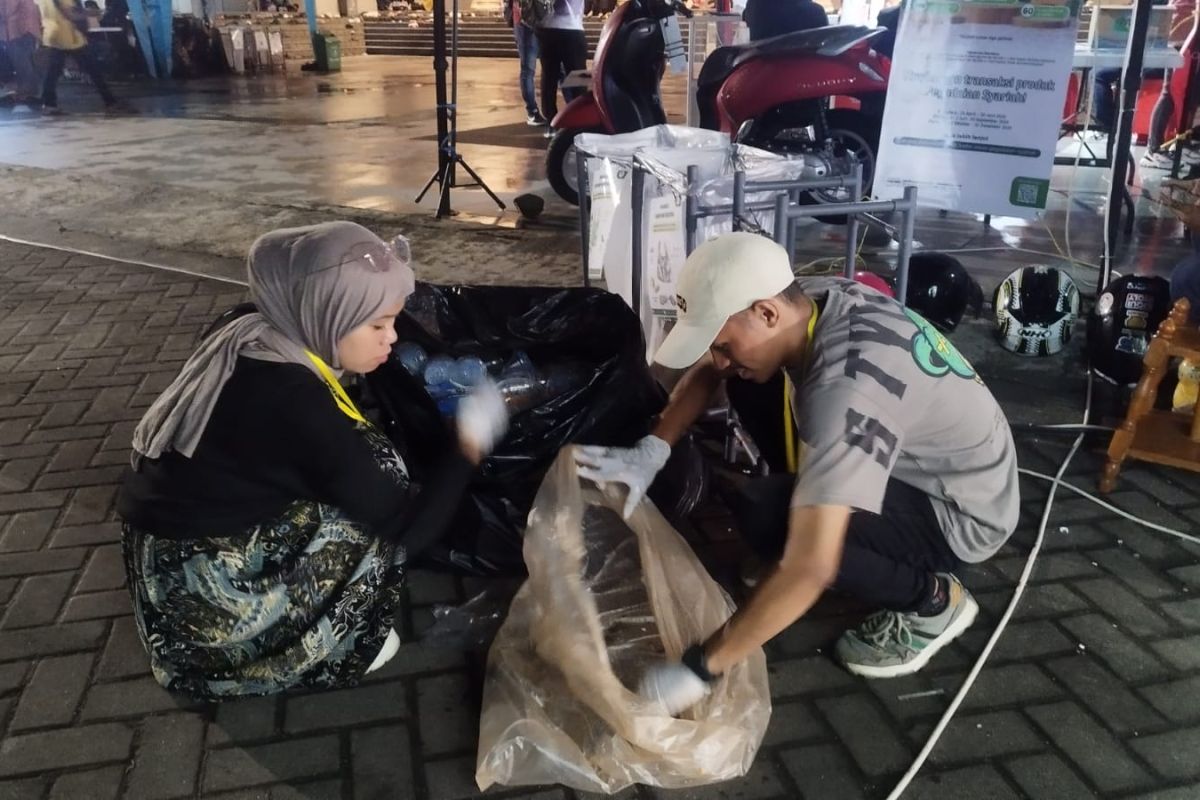 Komunitas Bhupala kumpulkan 335 kilogram sampah di kegiatan Tabligh Akbar Ambon