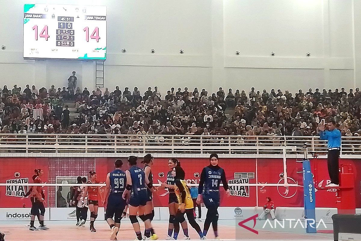 Bola Voli - Putri Jabar puncaki Pool AB setelah tekuk Jateng 3-0