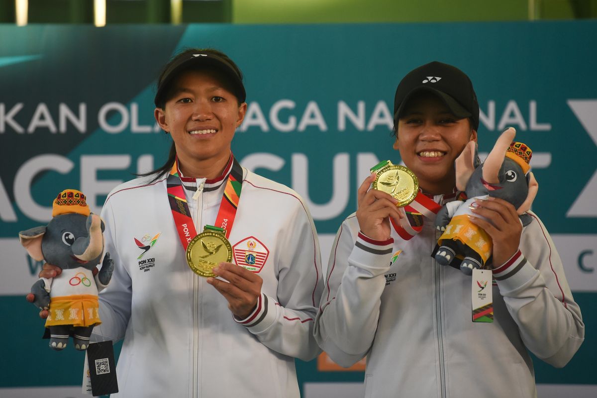 Soft tenis - Jakarta raih emas ganda putri dengan skor ketat