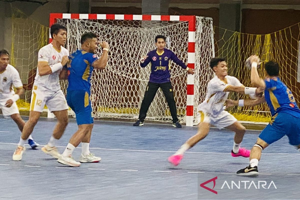 Bola tangan Jawa Barat lolos ke final usai tumbangkan Jateng 32-29