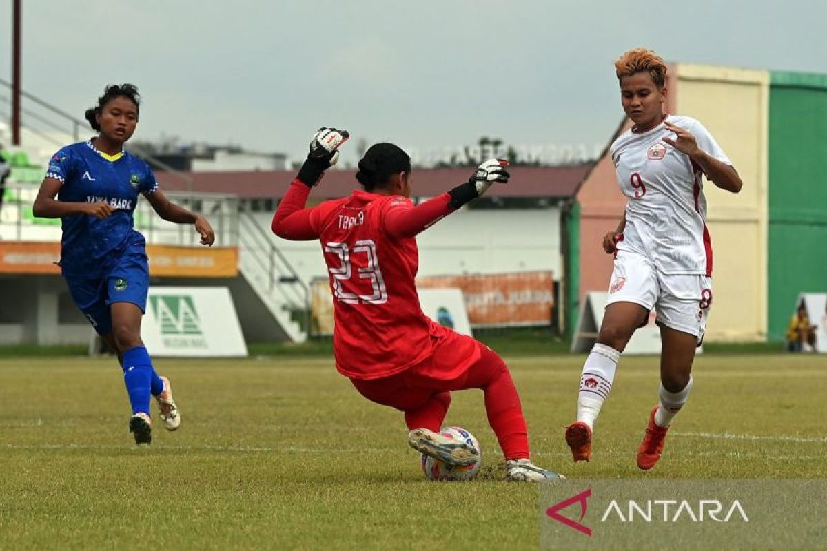 Mereka yang merindukan kompetisi sepak bola putri setelah PON 2024