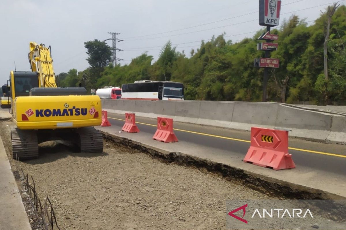 Jasamarga rekonstruksi jembatan dan jalan pada ruas Tol Jakarta-Cikampek