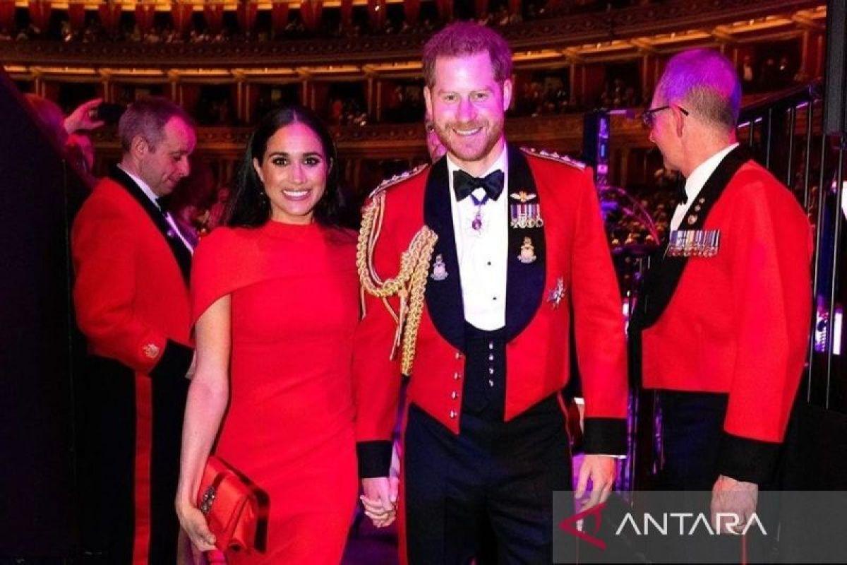 Pangeran Harry hadiri turnamen tenis amal jelang usia 40 tahun