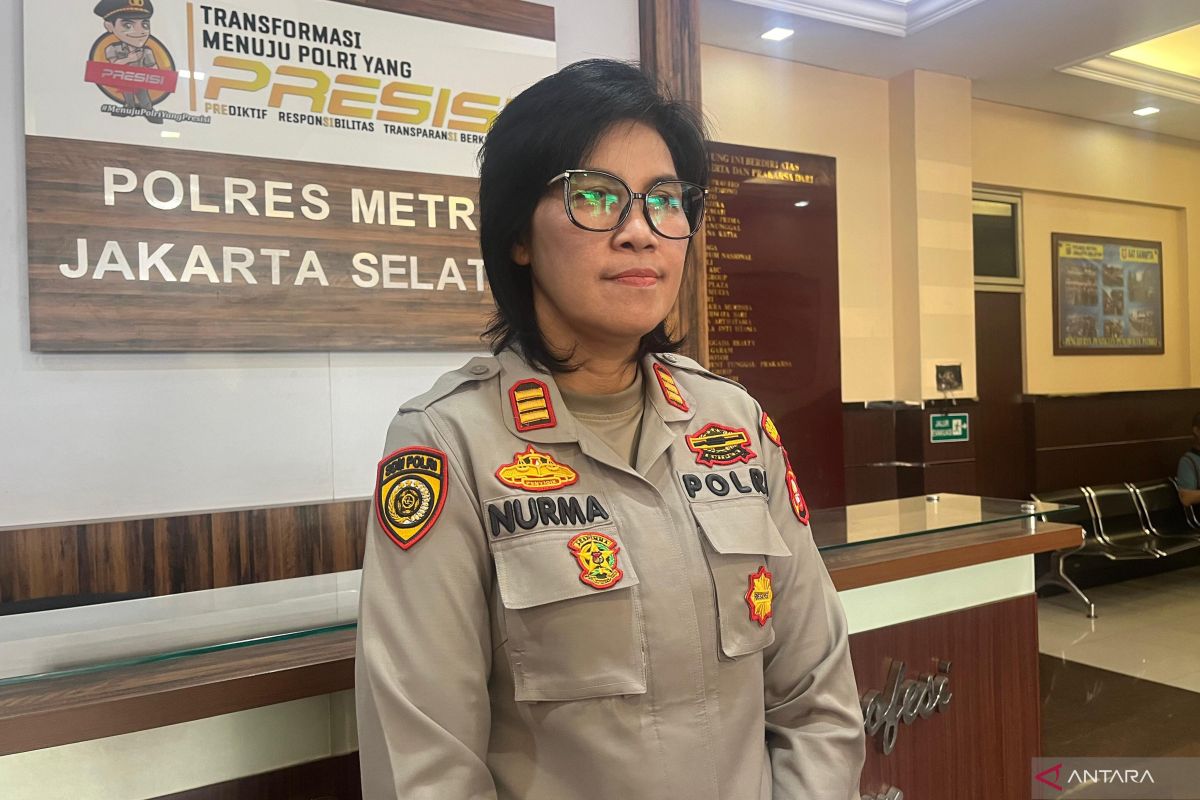 Terkait dugaan persetubuhan anak, polisi periksa Nikita Mirzani dan 4 saksi lainnya