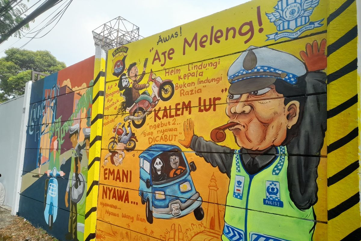 Edukasi keselamatan lalu lintas, Polda Banten gelar lomba mural