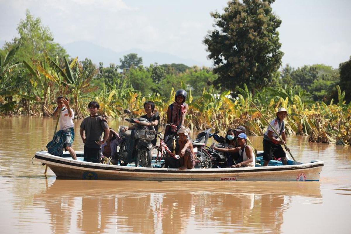 Korban tewas akibat banjir di Myanmar naik jadi 226 orang