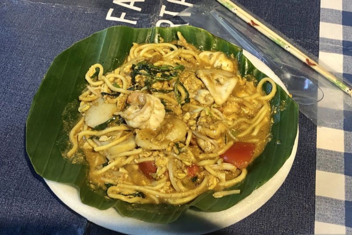 Mie Kangkung Belacan menjadi kuliner yang akan selalu terkenang di ingatan