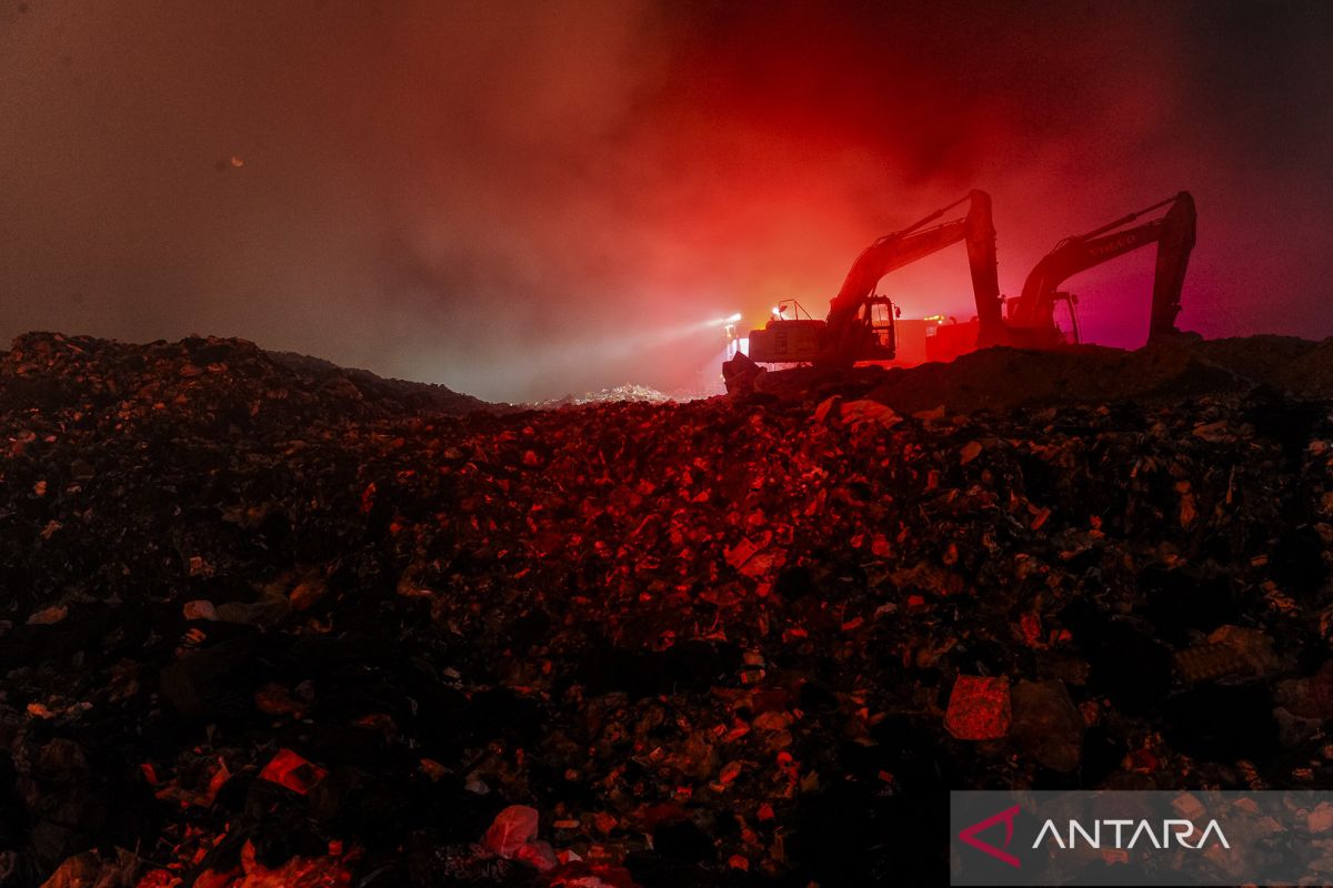 Kebakaran di TPSA Bagendung Cilegon