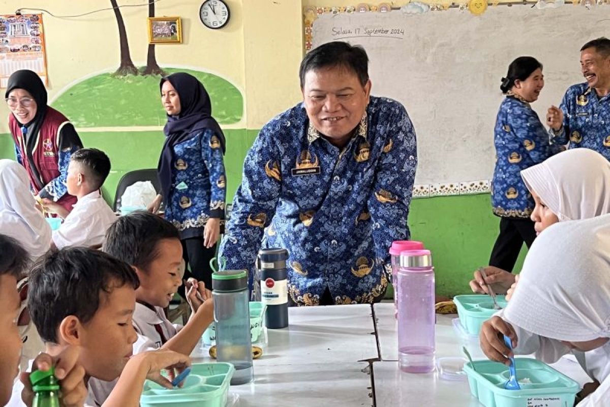 MBG edukasi pelajar cegah penyakit melalui asupan makanan