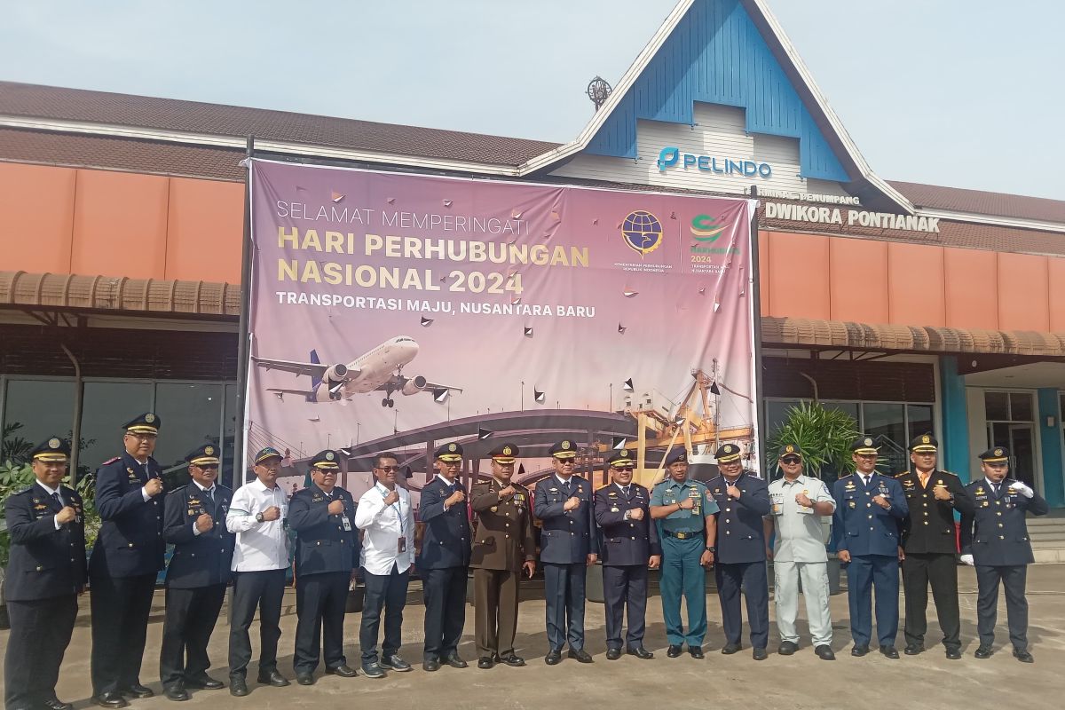 Pelindo Pontianak salurkan bantuan pada peringatan Harhubnas 2024