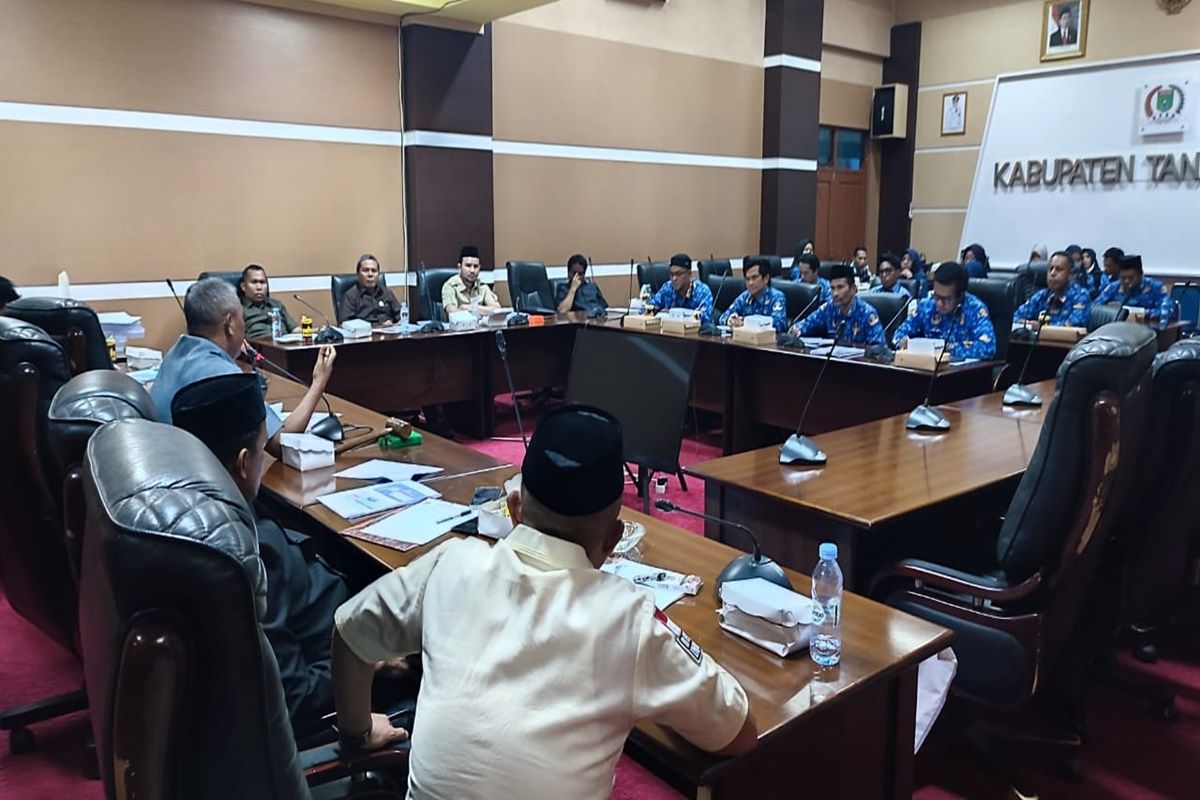 DPRD Tanah Bumbu bahas isu sektor perikanan