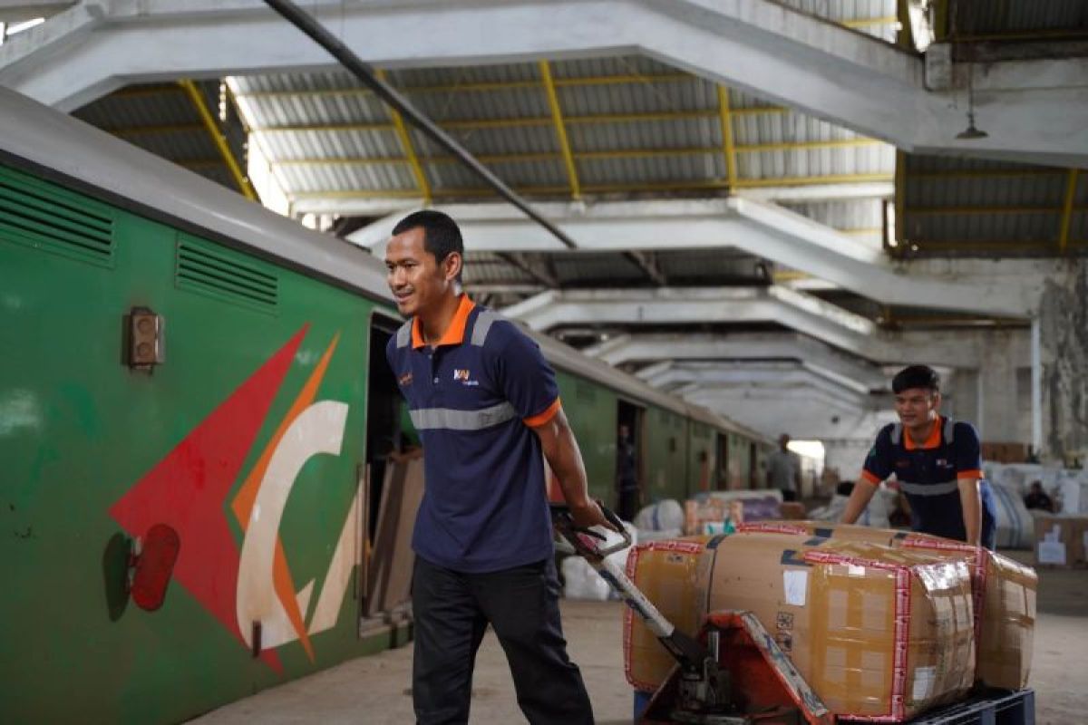 KAI Logistik ekspansi jangkauan pengiriman ke seluruh Indonesia