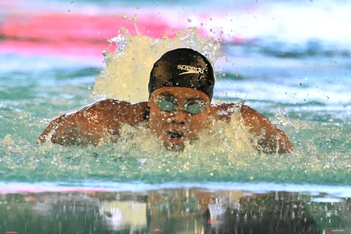 Renang - Azzahra geser dominasi Ressa di 200m gaya ganti putri