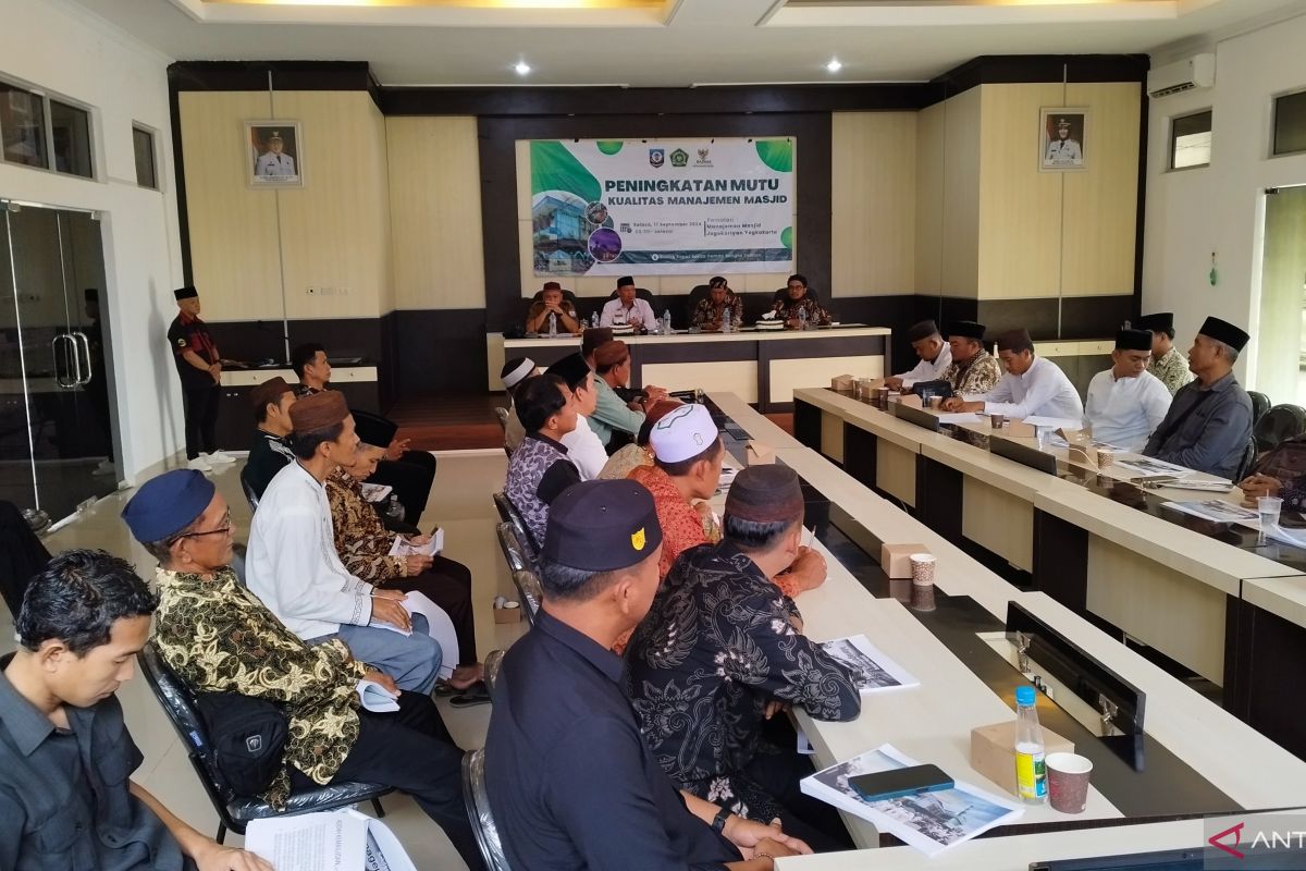 Pengurus DKM Bangka Selatan diberi pembinaan manajemen masjid