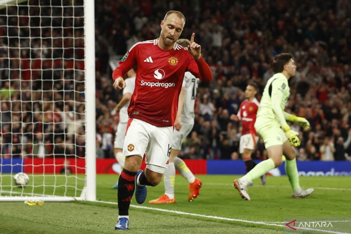 FC Twente tahan imbang Manchester United 1-1 di Old Trafford