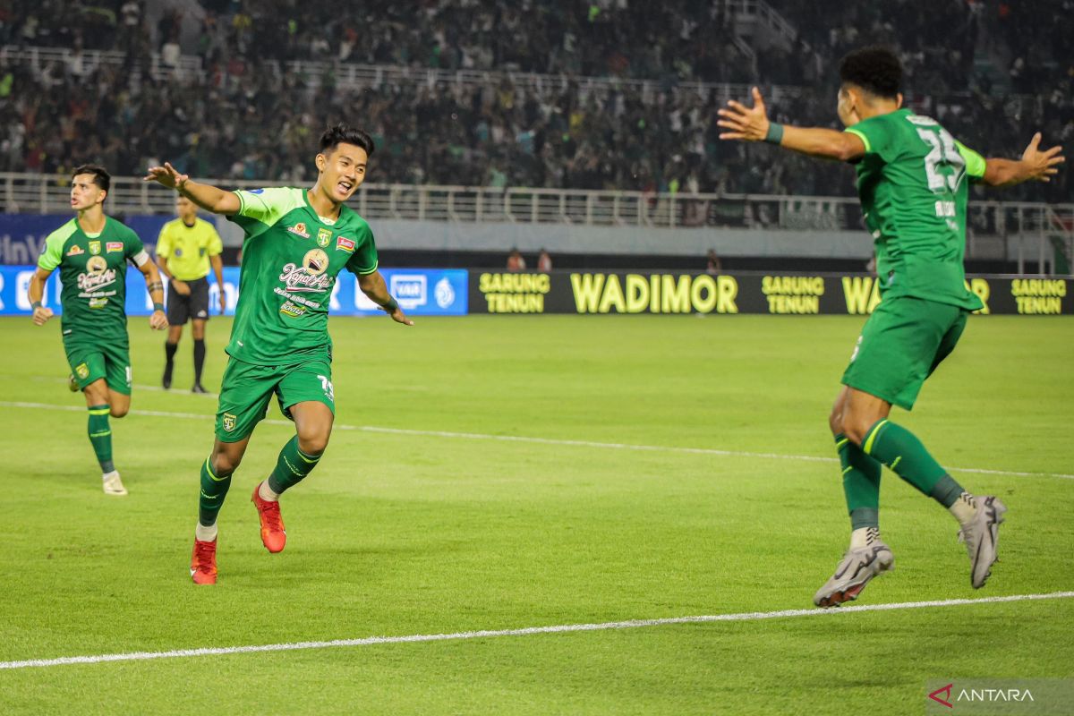 Liga 1 - Persebaya tumbangkan Persis Solo 2 - 1 di GBT