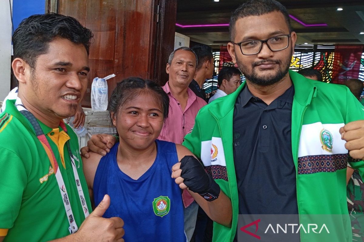 Dua petinju putri Sumut, Zalza dan Novizar lolos ke final