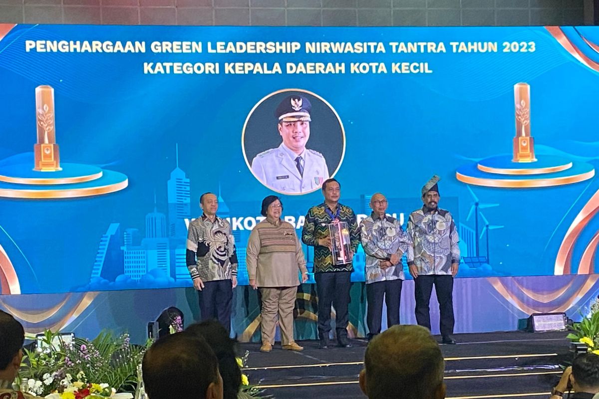 Green leadership needed for healthy environment: minister